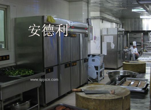廠家直銷玻璃門工作臺(tái)，廚房冷藏